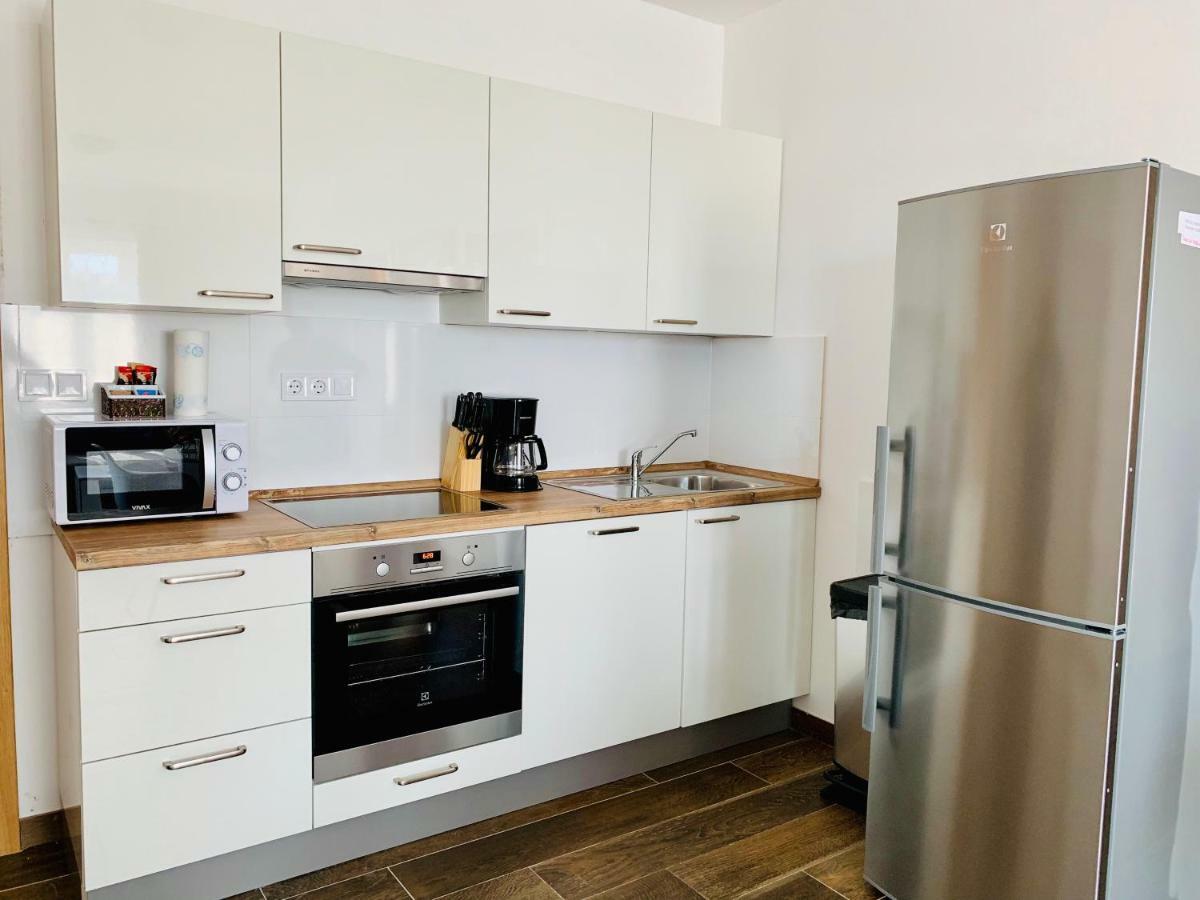 Apartman La 2 *